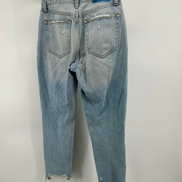 Abercrombie & Fitch Mom Jeans | Light Wash Distressed | Raw Hem | Size 25 - Picture 3 of 9